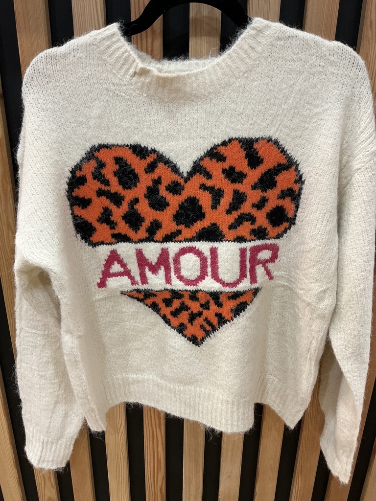 Pull écru cœur léopard orange