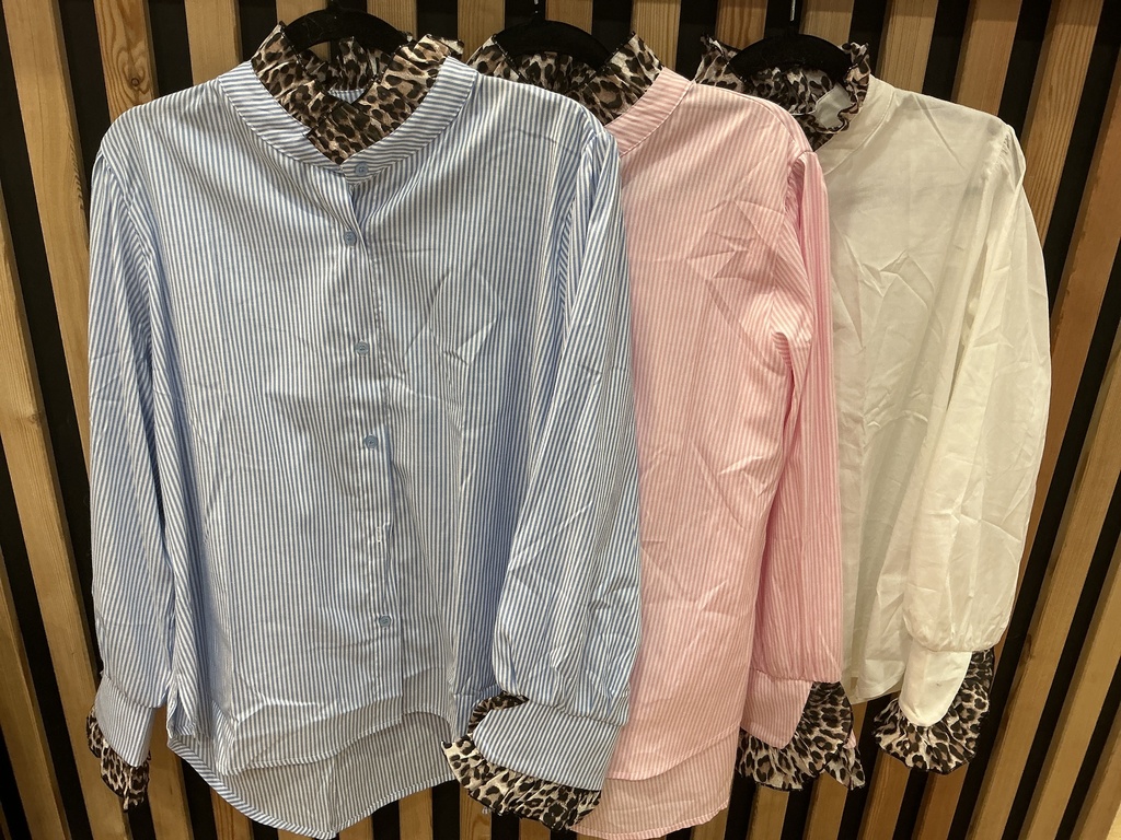 Chemise col victorien léopard 