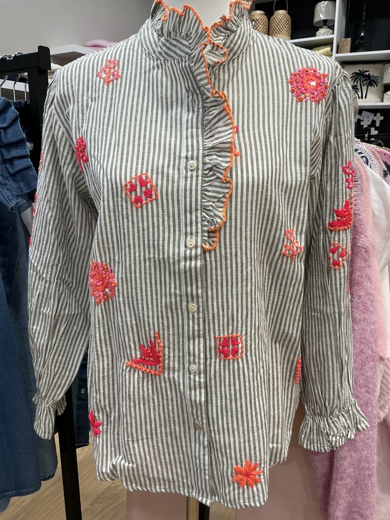 Chemise rayée gris col volant broderies rose et orange