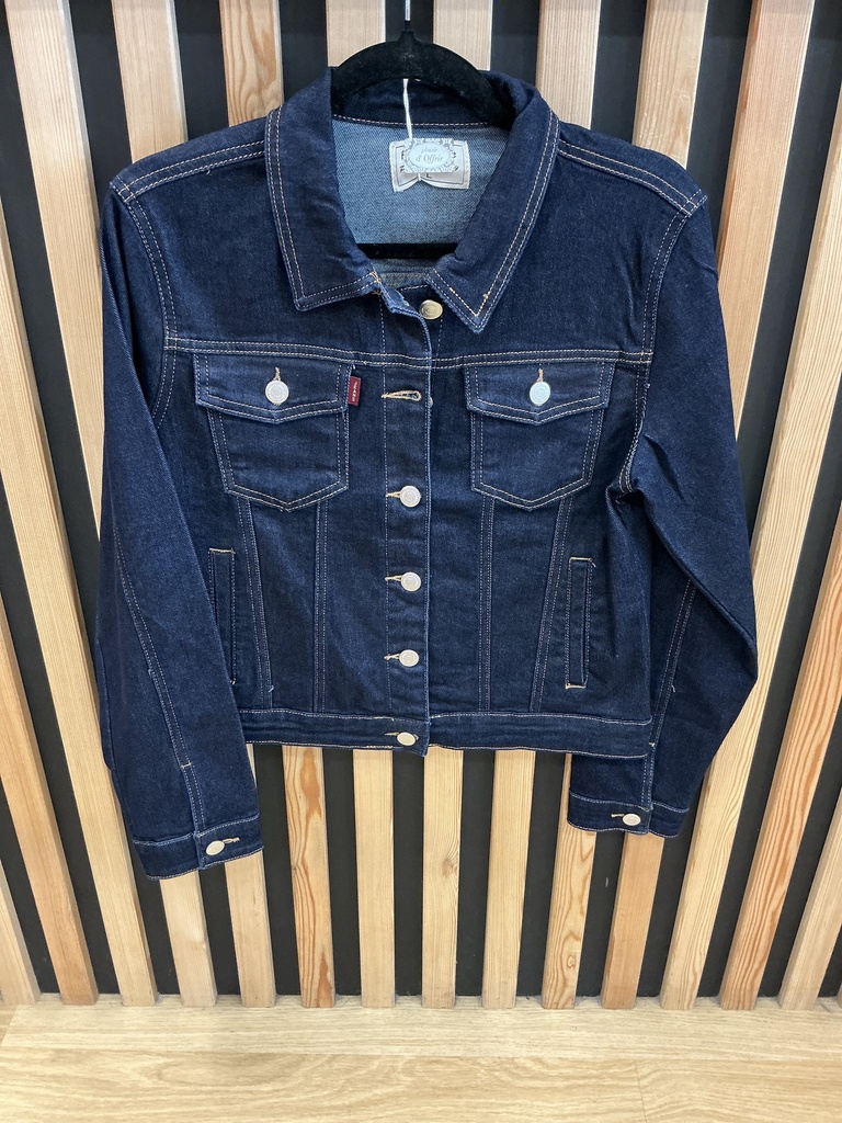 Veste en jeans brute 