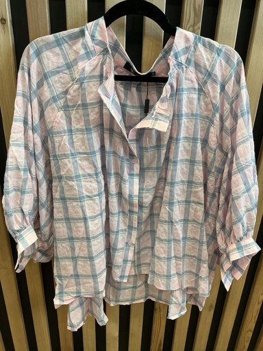 Chemise à carreaux rose et bleu 