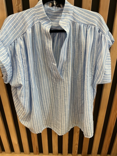 Blouse rayée bleu ciel manches courtes