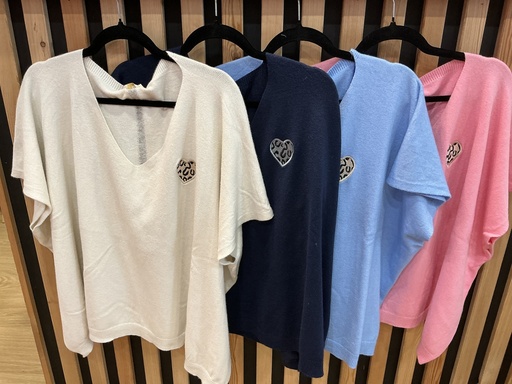 Pull manches courtes cœur leo