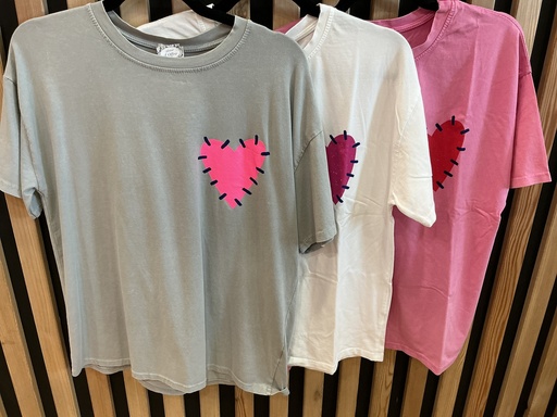 T-shirt cœur Love is The way
