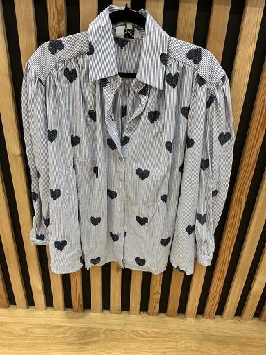 Chemise rayée cœur 
